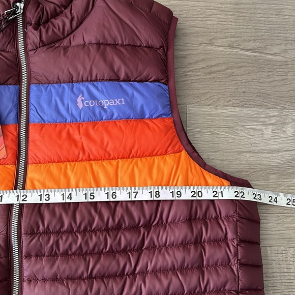 COTOPAXI | Fuego Down Vest - Women's 800 Fill - Picture 7 of 11